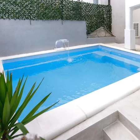 Charming Sea View House Pool Rogoznica *